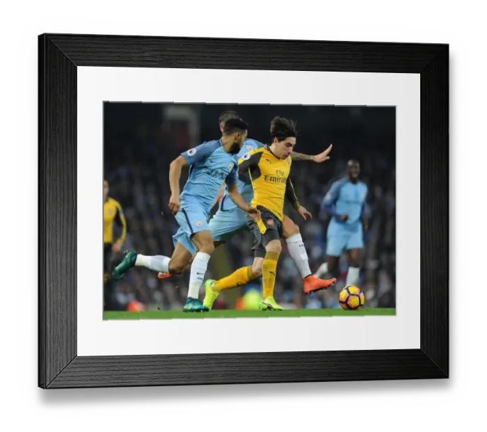 Framed Print : Hector Bellerin (Arsenal) Aleksander Kolarov and Gael Clichy (Man City) Framed Print : Hector Bellerin (Arsenal) Aleksander Kolarov and Gael Clichy (Man City)