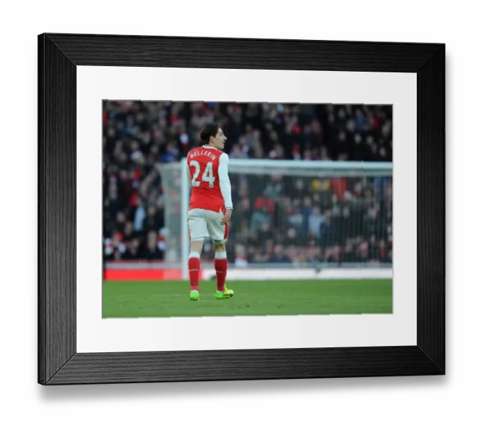 Framed Print : Arsenal's Hector Bellerin in Action during the Premier League Clash against West Bromwich Albion (2016-17) Framed Print : Arsenal's Hector Bellerin in Action during the Premier League Clash against West Bromwich Albion (2016-17)