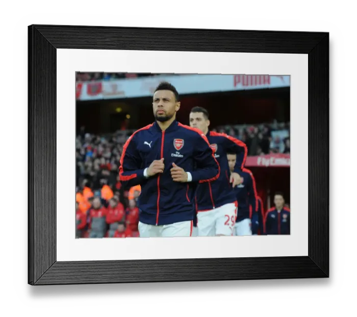 Framed Print : Arsenal's Francis Coquelin Prepares for Arsenal v West Bromwich Albion in the Premier League (2016-17) Framed Print : Arsenal's Francis Coquelin Prepares for Arsenal v West Bromwich Albion in the Premier League (2016-17)