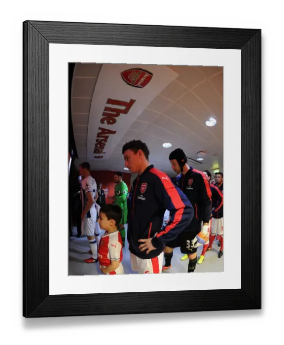 Framed Print : Laurent Koscielny: Arsenal's Defensive Fortitude Before West Bromwich Albion (2016-17)
