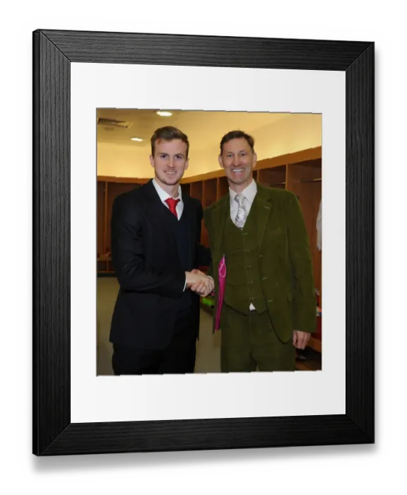 Framed Print : Arsenal Legends Unite: A Tradition Continues - Tony Adams and Rob Holding Before Arsenal vs. Crystal Palace (2016-17) Framed Print : Arsenal Legends Unite: A Tradition Continues - Tony Adams and Rob Holding Before Arsenal vs. Crystal Palace (2016-17)
