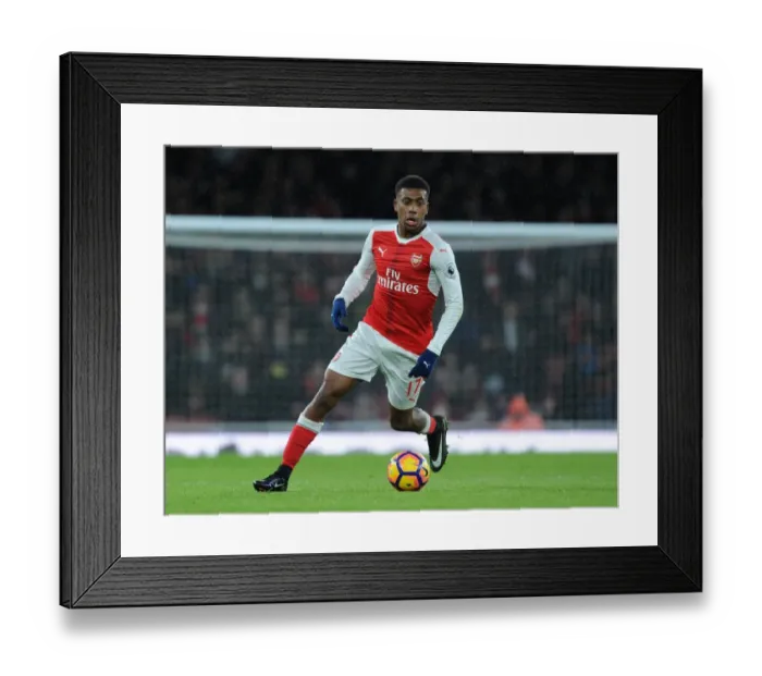 Framed Print : Arsenal vs Crystal Palace: Alex Iwobi in Action at the Emirates Stadium, Premier League 2016-17