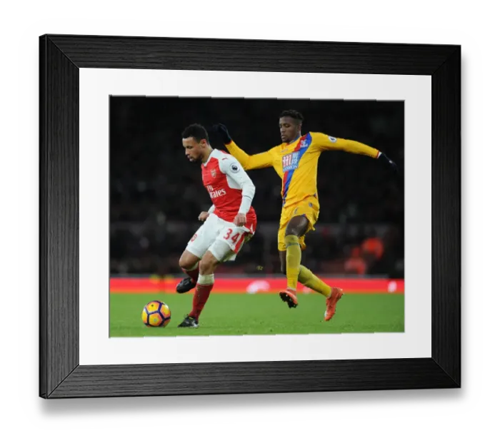 Framed Print : Arsenal vs Crystal Palace: Coquelin vs Zaha Clash in the Premier League Framed Print : Arsenal vs Crystal Palace: Coquelin vs Zaha Clash in the Premier League