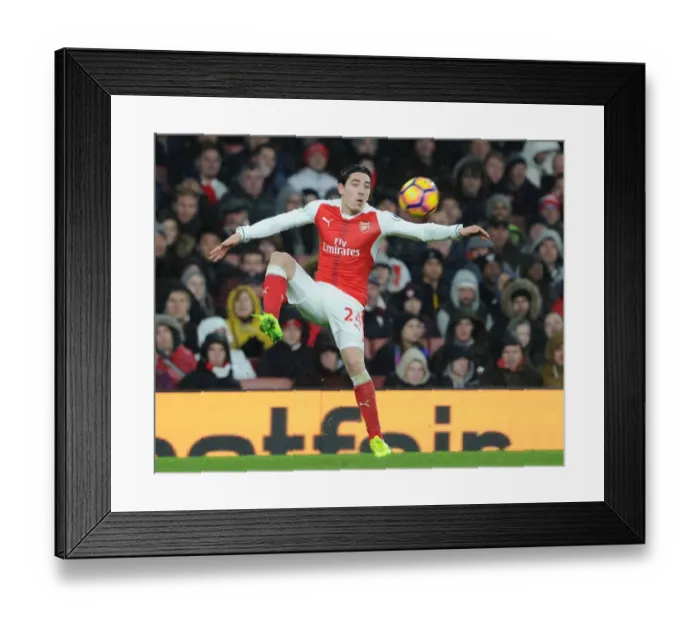 Framed Print : Arsenal's Hector Bellerin in Action Against Crystal Palace (Premier League 2016-17)