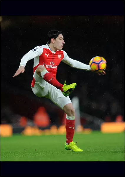 Hector Bellerin in Action: Arsenal vs Crystal Palace, Premier League 2016-17