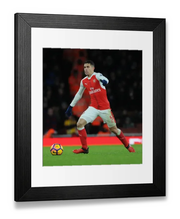 Framed Print : Arsenal's Gabriel in Action Against Crystal Palace, Premier League 2016-17 Framed Print : Arsenal's Gabriel in Action Against Crystal Palace, Premier League 2016-17