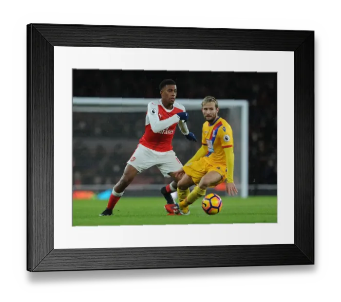 Framed Print : Alex Iwobi Outsmarts Yohan Cabaye: Arsenal's Skillful Midfielder Beats Crystal Palace's Defender Framed Print : Alex Iwobi Outsmarts Yohan Cabaye: Arsenal's Skillful Midfielder Beats Crystal Palace's Defender