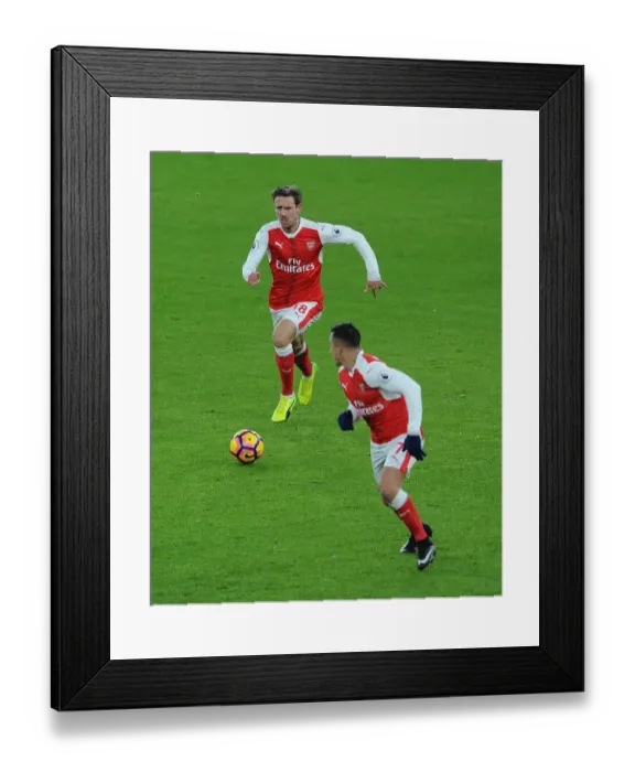 Framed Print : Nacho Monreal in Action: Arsenal vs Crystal Palace, Premier League 2016-17