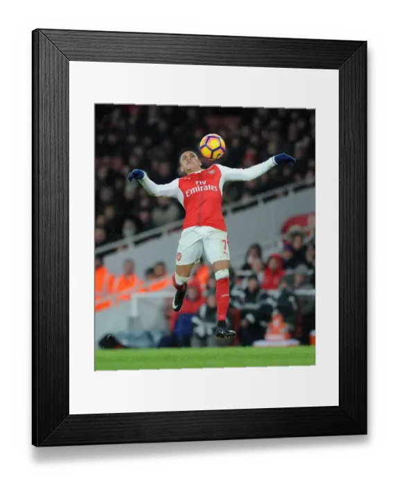 Framed Print : Alexis Sanchez in Action: Arsenal vs Crystal Palace, Premier League 2016-17 Framed Print : Alexis Sanchez in Action: Arsenal vs Crystal Palace, Premier League 2016-17