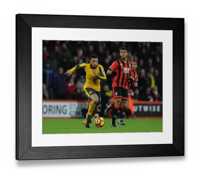 Framed Print : Coquelin in Action: AFC Bournemouth vs. Arsenal, Premier League 2016-17 Framed Print : Coquelin in Action: AFC Bournemouth vs. Arsenal, Premier League 2016-17