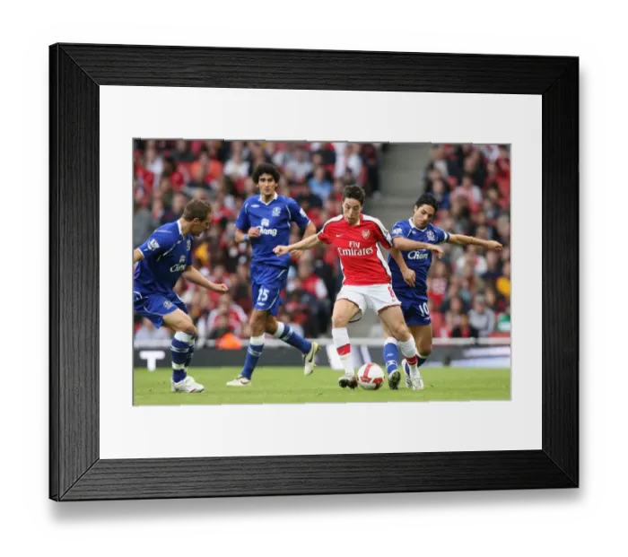 Framed Print : Samir Nasri (Arsenal) Mikel Arteta and Phil Kagielka (Everton)
