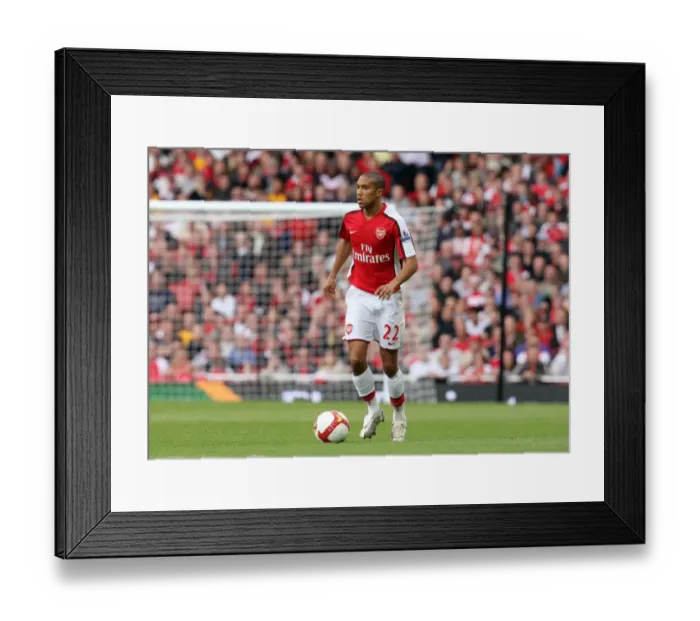 Framed Print : Arsenal's Gael Clichy Celebrates Glory: 3-1 Victory Over Everton in the Premier League (18 / 10 / 08) Framed Print : Arsenal's Gael Clichy Celebrates Glory: 3-1 Victory Over Everton in the Premier League (18 / 10 / 08)