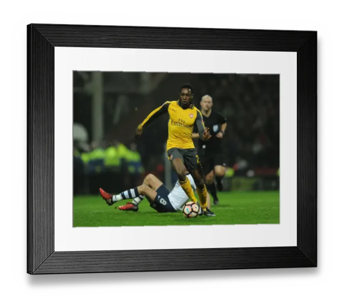 Framed Print : Arsenal's Danny Welbeck in Action against Preston North End, FA Cup 2017 Framed Print : Arsenal's Danny Welbeck in Action against Preston North End, FA Cup 2017