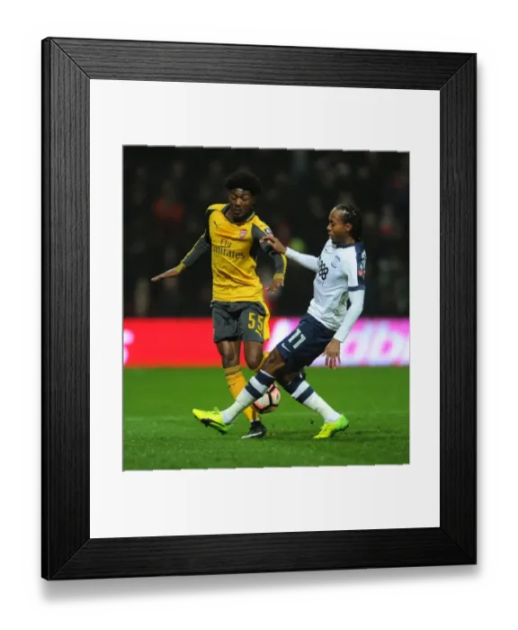 Framed Print : Ainsley Maitland-Niles (Arsenal)Daniel Johnson (Preston). Preston North End 1: 2 Arsenal