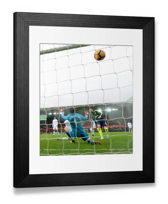 Framed Print : Giroud Scores the Winner: Swansea City vs. Arsenal, Premier League 2016-17 Framed Print : Giroud Scores the Winner: Swansea City vs. Arsenal, Premier League 2016-17