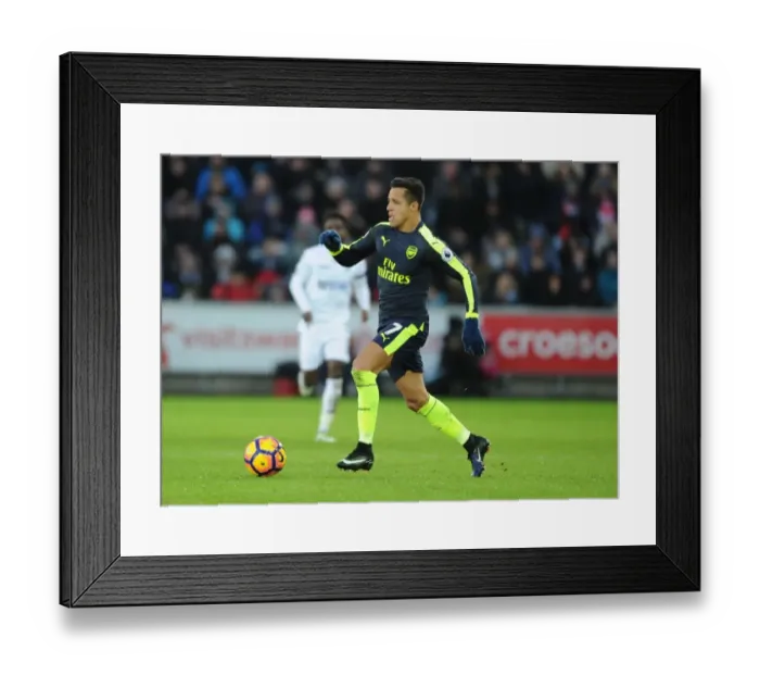 Framed Print : Alexis Sanchez in Action: Swansea City vs. Arsenal, Premier League 2016-17
