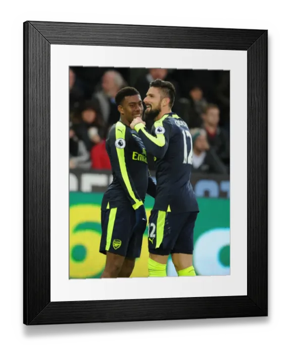 Framed Print : Celebrating Arsenal's Second Goal: Iwobi and Giroud in Unison (2016-17) Framed Print : Celebrating Arsenal's Second Goal: Iwobi and Giroud in Unison (2016-17)