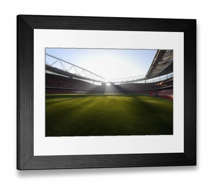 Framed Print : Arsenal vs. Burnley: Premier League Clash at Emirates Stadium (2016-17)