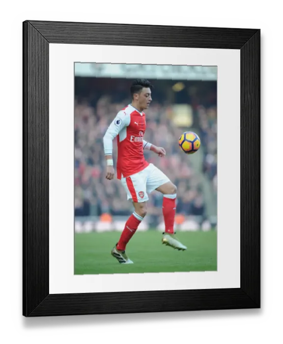 Framed Print : Mesut Ozil: Arsenal vs Burnley, Premier League 2016-17