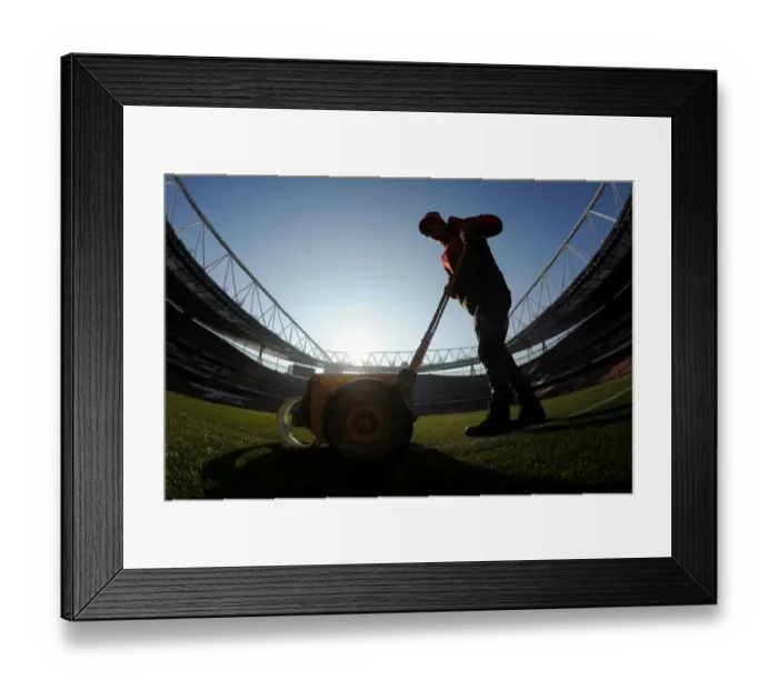 Framed Print : Arsenal vs Burnley: Premier League Clash at Emirates Stadium