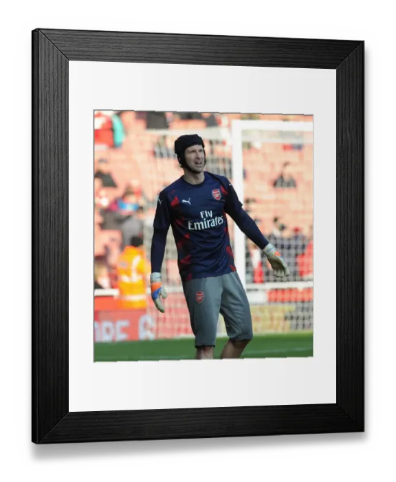 Framed Print : Petr Cech (Arsenal) before the match. Arsenal 2: 1 Burnley Framed Print : Petr Cech (Arsenal) before the match. Arsenal 2: 1 Burnley