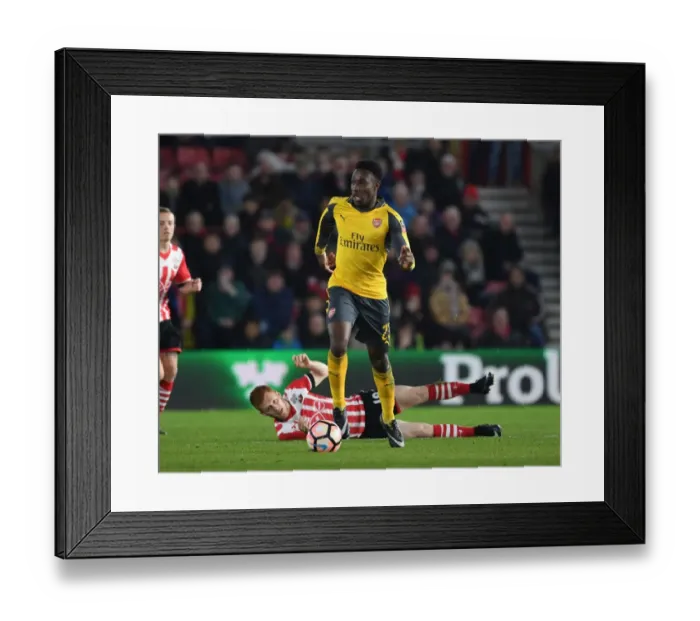 Framed Print : Arsenal vs Southampton: FA Cup Battle at St. Mary's Stadium - Webb vs Reed Showdown