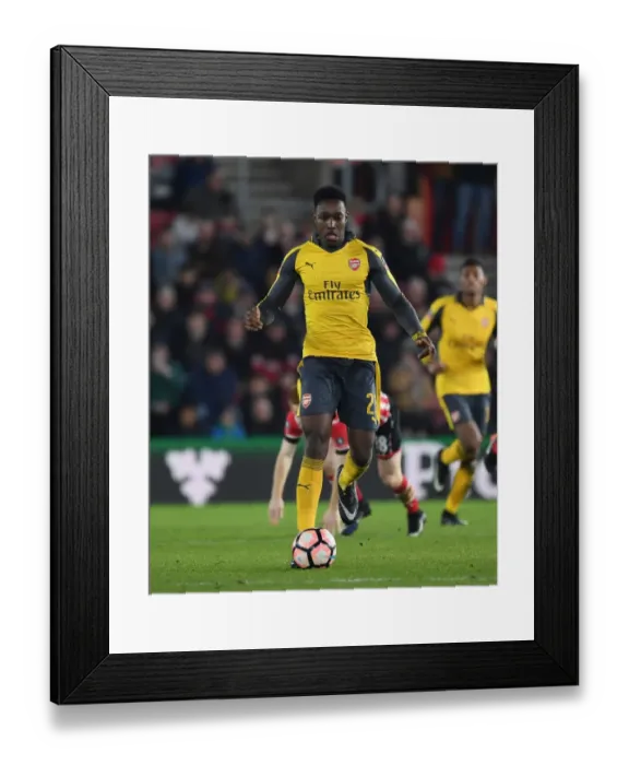Framed Print : Arsenal's Danny Welbeck in FA Cup Action against Southampton Framed Print : Arsenal's Danny Welbeck in FA Cup Action against Southampton