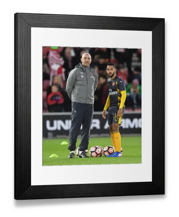 Framed Print : Arsenal's Theo Walcott and Steve Bould Before Southampton FA Cup Clash Framed Print : Arsenal's Theo Walcott and Steve Bould Before Southampton FA Cup Clash