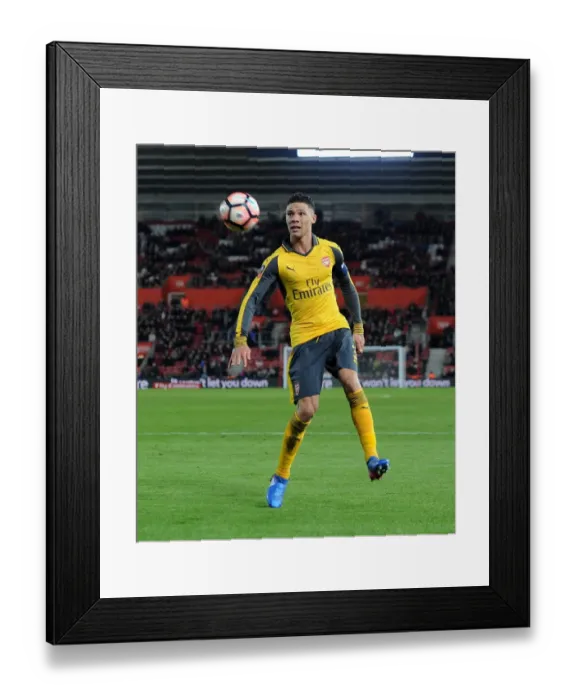 Framed Print : Arsenal's Kieran Gibbs in FA Cup Action against Southampton Framed Print : Arsenal's Kieran Gibbs in FA Cup Action against Southampton