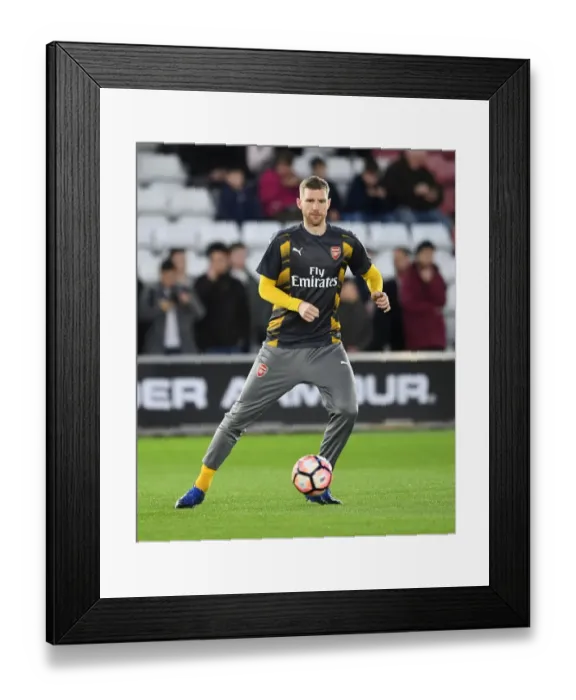 Framed Print : Per Mertesacker Prepares for Arsenal's FA Cup Showdown against Southampton
