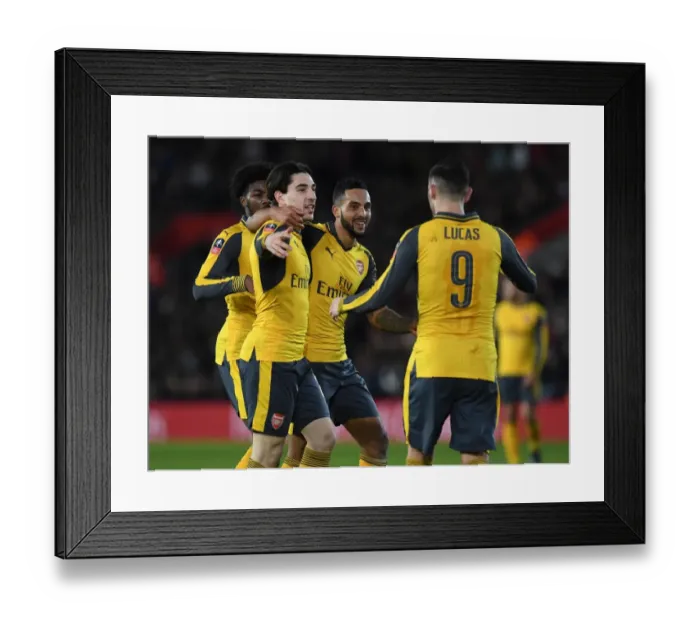 Framed Print : Southampton v Arsenal - The Emirates FA Cup Fourth Round Framed Print : Southampton v Arsenal - The Emirates FA Cup Fourth Round