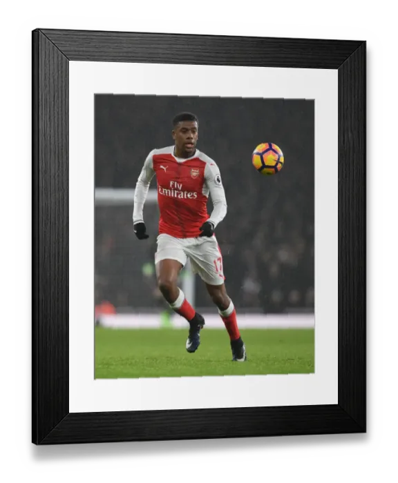 Framed Print : Arsenal's Alex Iwobi in Action during Premier League Clash Against Watford (2016-17)