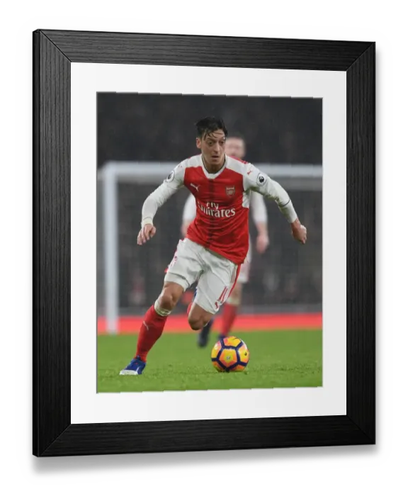 Framed Print : Mesut Ozil in Action: Arsenal vs. Watford, Premier League 2016-17 Framed Print : Mesut Ozil in Action: Arsenal vs. Watford, Premier League 2016-17