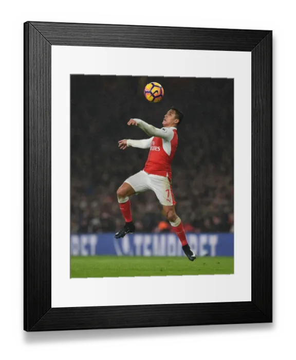 Framed Print : Alexis Sanchez: Arsenal's Premier League Star in Action Against Watford (2016-17)
