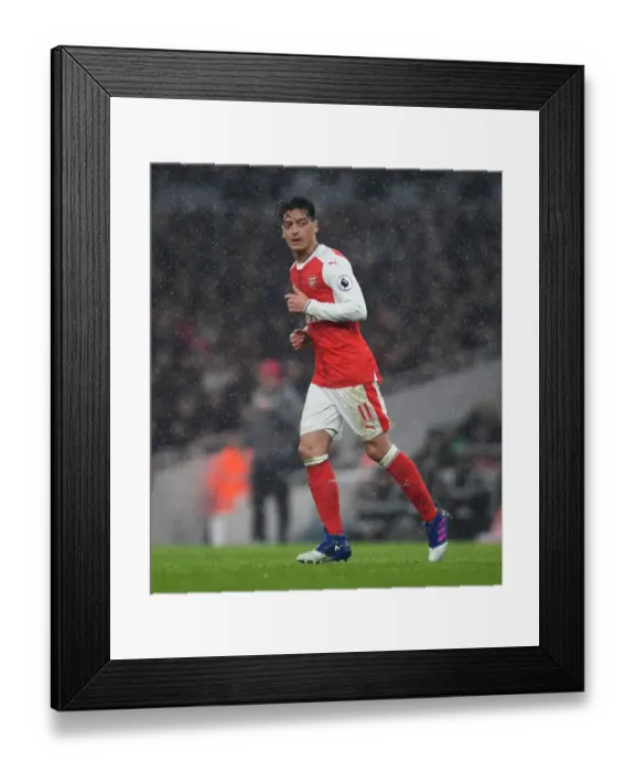 Framed Print : Mesut Ozil in Action: Arsenal vs. Watford, Premier League 2016-17 Framed Print : Mesut Ozil in Action: Arsenal vs. Watford, Premier League 2016-17