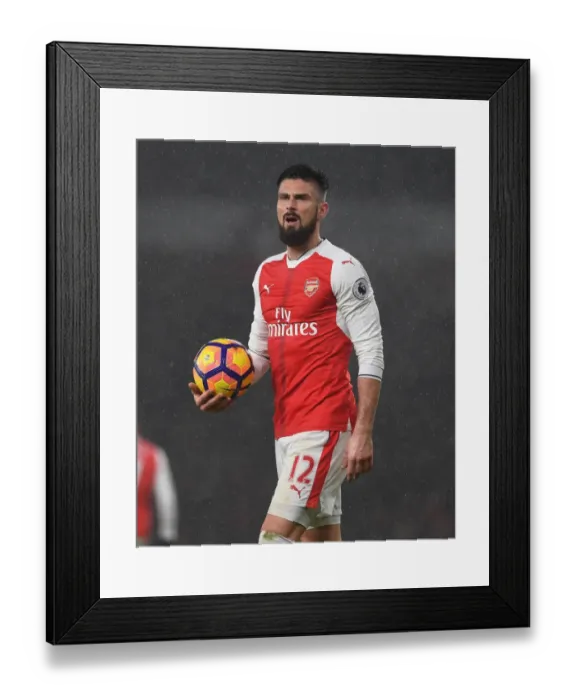 Framed Print : Arsenal's Olivier Giroud in Action against Watford in the Premier League (2016-17) Framed Print : Arsenal's Olivier Giroud in Action against Watford in the Premier League (2016-17)