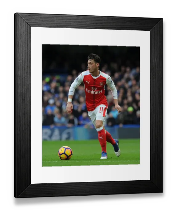 Framed Print : Mesut Ozil in Action: Chelsea vs. Arsenal, Premier League 2016-17 Framed Print : Mesut Ozil in Action: Chelsea vs. Arsenal, Premier League 2016-17