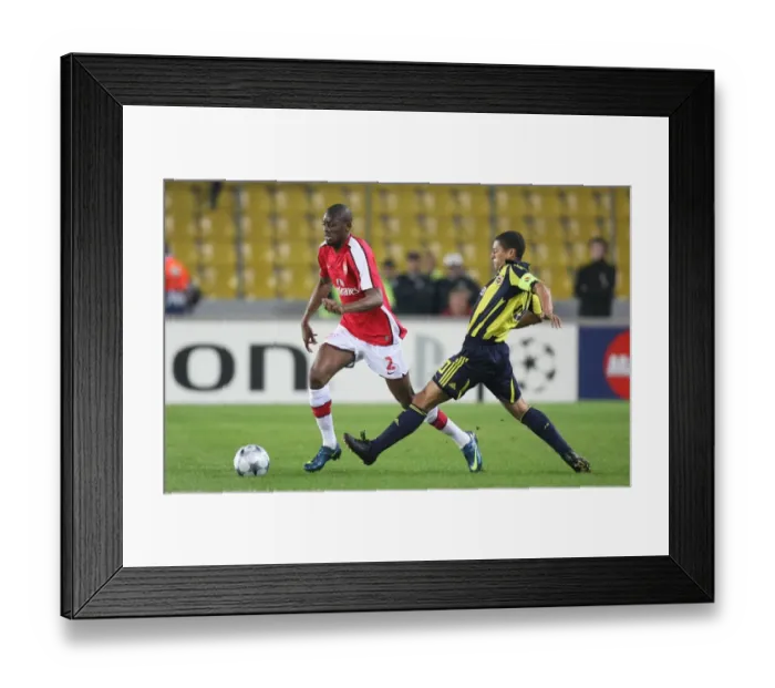 Framed Print : Abou Diaby (Arsenal) Alex (Fenerbahce)