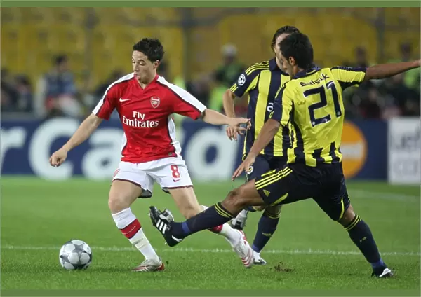 Samir Nasri (Arsenal) Selcuk Sahin (Fenebahce)