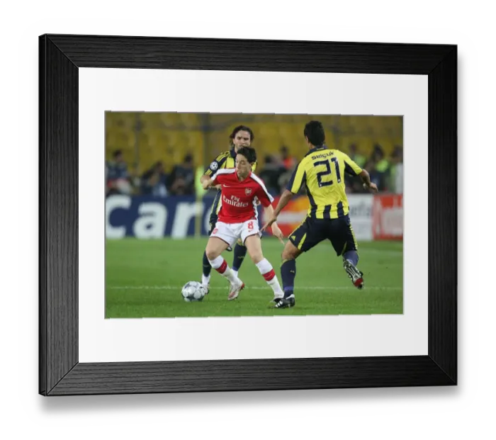 Framed Print : Samir Nasri (Arsenal) Selcuk Sahin (Fenerbahce) Framed Print : Samir Nasri (Arsenal) Selcuk Sahin (Fenerbahce)