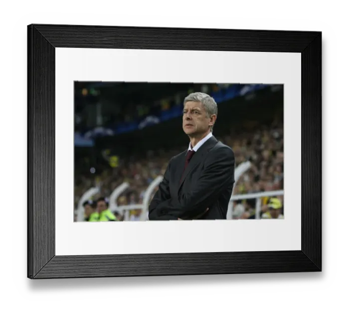 Framed Print : Arsene Wenger: Disappointing Night in Istanbul - Arsenal 2:5 Fenerbahce, UEFA Champions League, Group G Framed Print : Arsene Wenger: Disappointing Night in Istanbul - Arsenal 2:5 Fenerbahce, UEFA Champions League, Group G