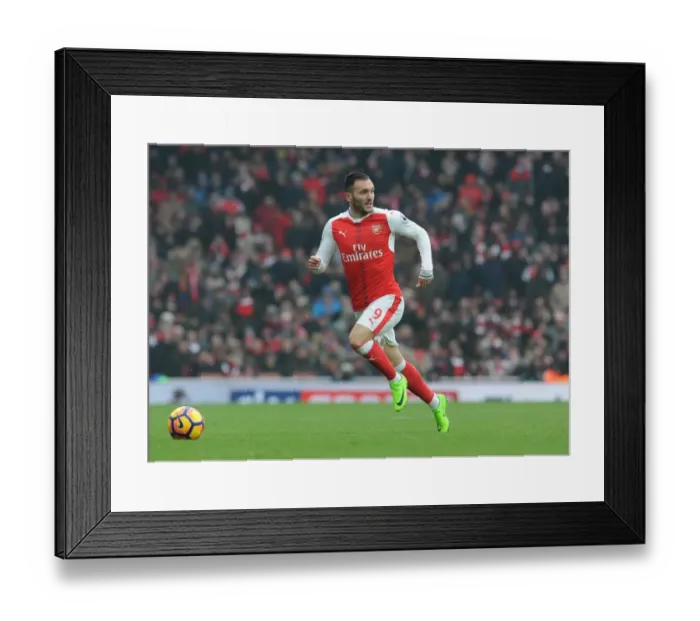 Framed Print : Arsenal's Lucas Perez in Action during Premier League Clash against Hull City (2016-17) Framed Print : Arsenal's Lucas Perez in Action during Premier League Clash against Hull City (2016-17)
