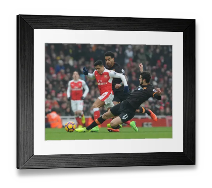 Framed Print : Arsenal vs Hull City: Sanchez Faces Off Against Defenders