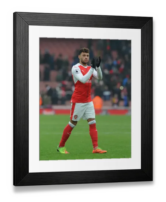 Framed Print : Arsenal's Oxlade-Chamberlain Reacts After Arsenal v Hull City, Premier League 2016-17 Framed Print : Arsenal's Oxlade-Chamberlain Reacts After Arsenal v Hull City, Premier League 2016-17