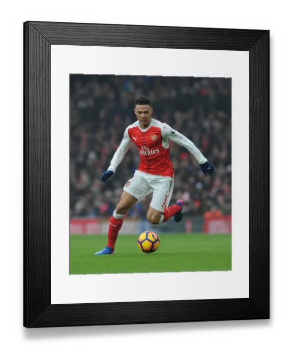 Framed Print : Arsenal's Kieran Gibbs in Action against Hull City (2016-17) Framed Print : Arsenal's Kieran Gibbs in Action against Hull City (2016-17)