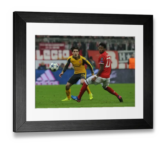 Framed Print : Hector Bellerin vs. David Alaba: Battle at the Allianz Arena - Arsenal vs. Bayern Munich, UEFA Champions League 2016-17 Framed Print : Hector Bellerin vs. David Alaba: Battle at the Allianz Arena - Arsenal vs. Bayern Munich, UEFA Champions League 2016-17