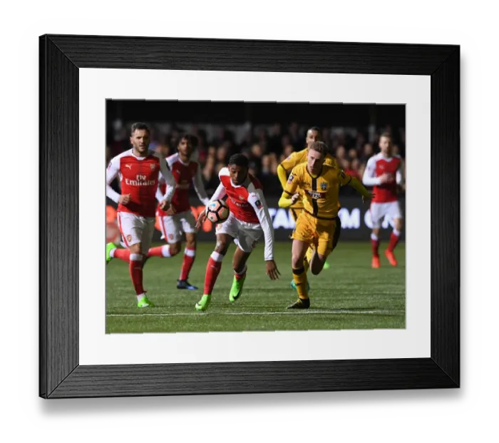Framed Print : Arsenal's FA Cup Upset: Sutton United vs Arsenal