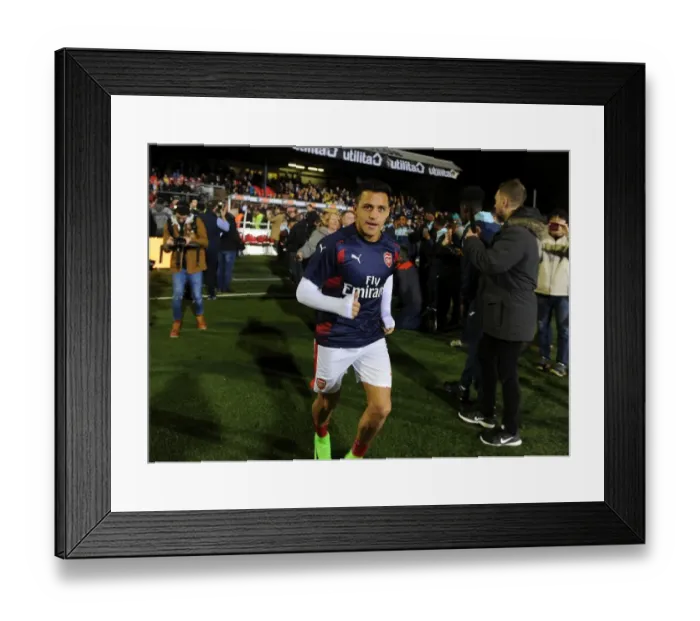 Framed Print : Alexis Sanchez Prepares for Arsenal's FA Cup Battle at Sutton United