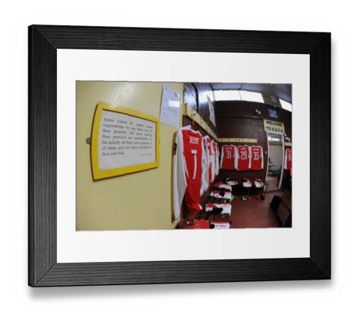 Framed Print : Arsenal's Fifth Round Preparations: Sutton United Showdown