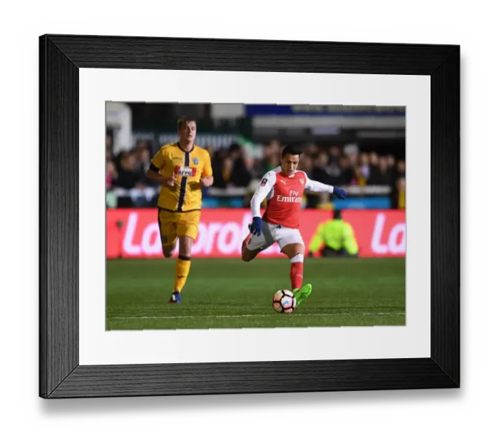 Framed Print : Arsenal's Alexis Sanchez in FA Cup Action: Arsenal vs. Sutton United Framed Print : Arsenal's Alexis Sanchez in FA Cup Action: Arsenal vs. Sutton United